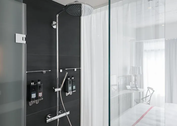 Ruby Lucy Hotel London